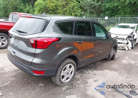 2019 Ford Escape S из США, поврежденный, VIN 1FMCU0F71KUA90837